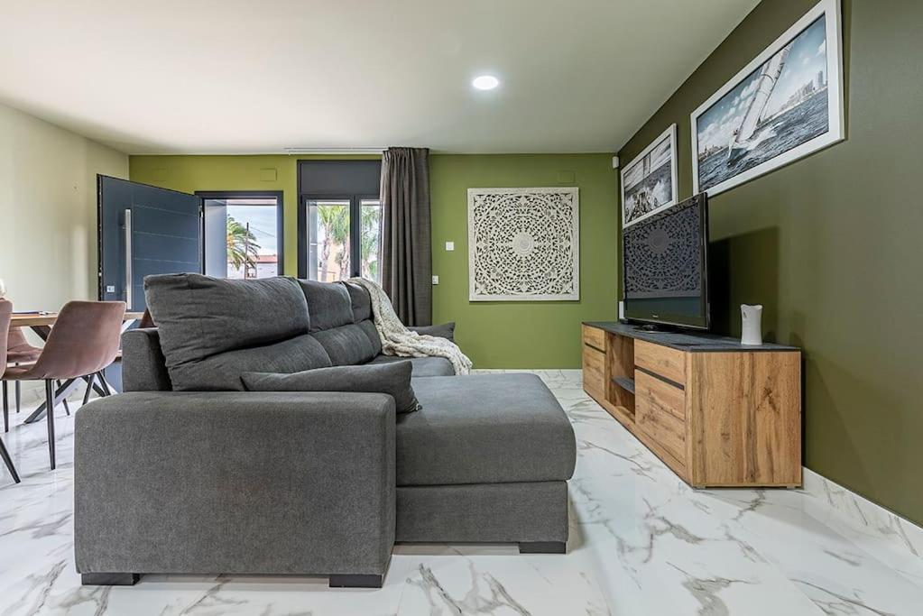 Apartamento 5 Stelle Piscina, Jacuzzi, Wifi - 2 Min Dal Mare Miami Platja  Exterior foto